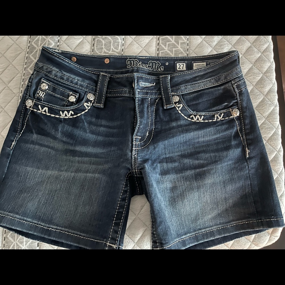Miss me sz 27 shorts